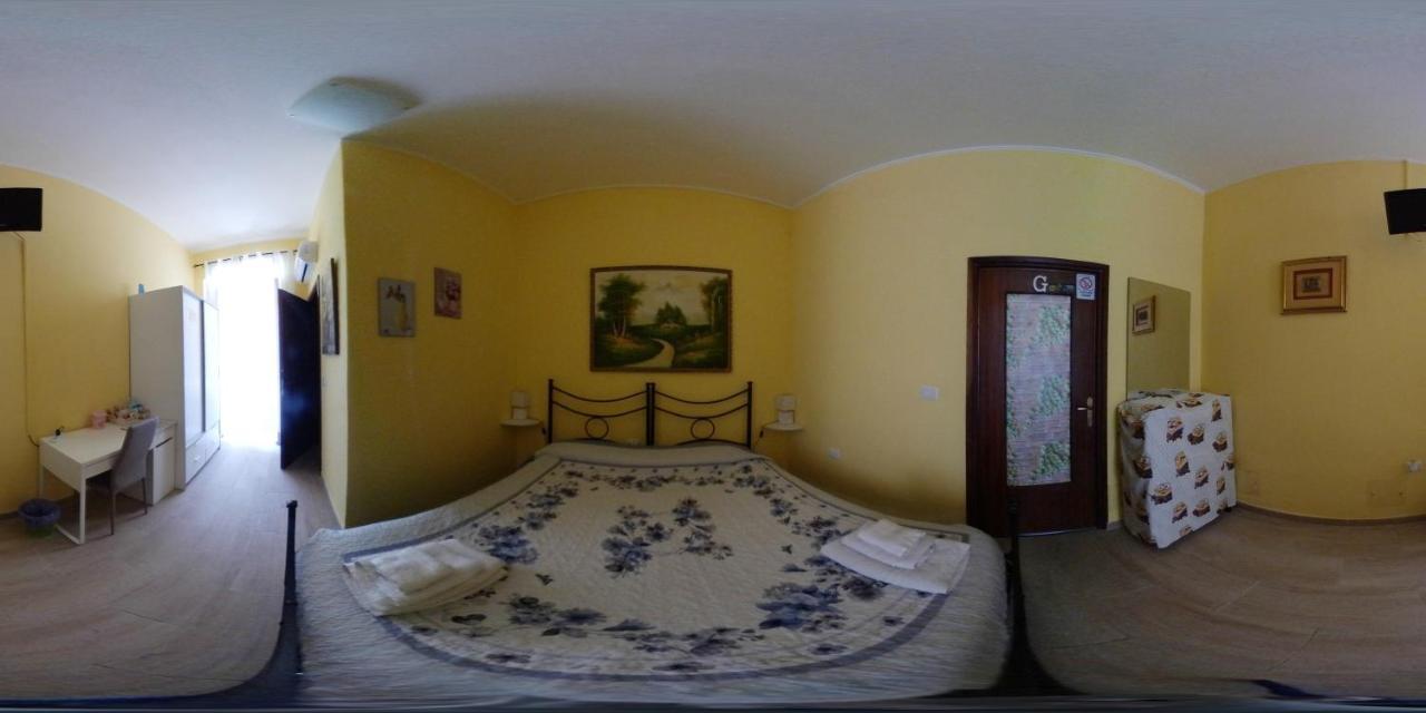 B&B Del Corso Iglesias Exterior photo